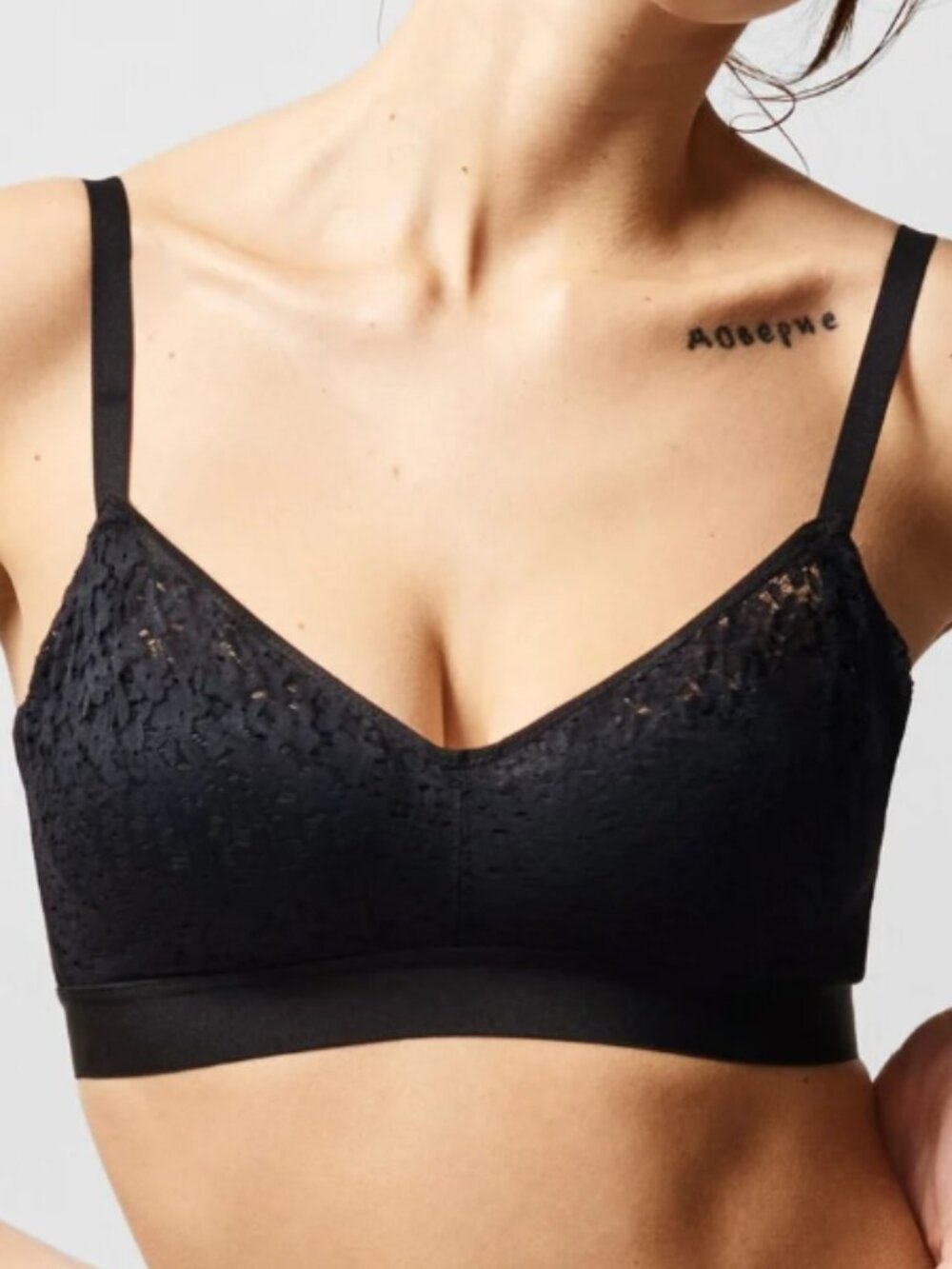 Chantelle Norah Comfort Supportive Wireless Bra (Style 13F8) - 34DD